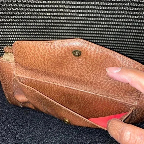 Matt & Nat Wallet Brown - Picture 4 of 4